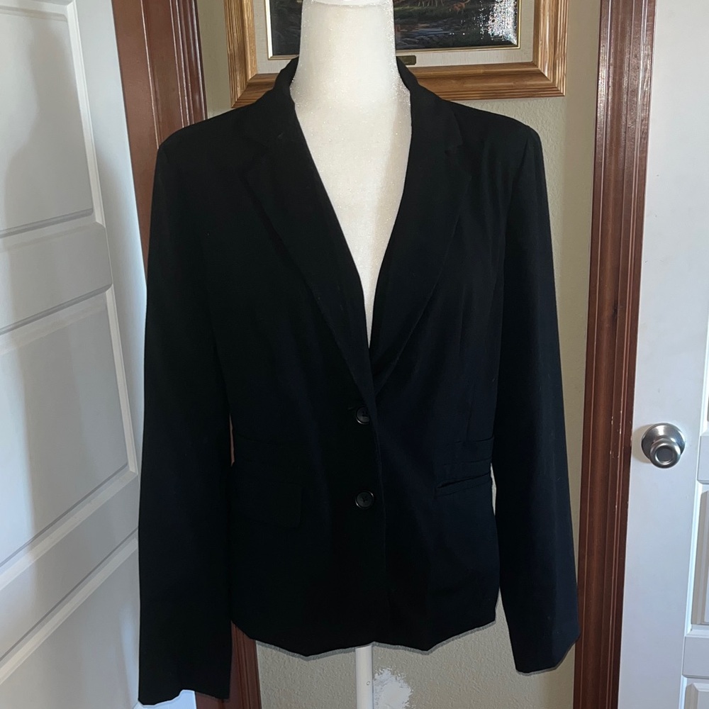 Banana Republic Elegant Black Blazer